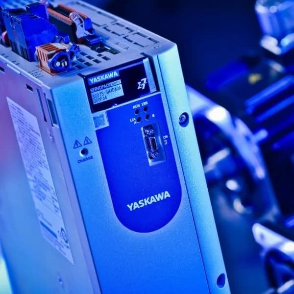 Bewegungssteuerung – Sigma 7 Series 1